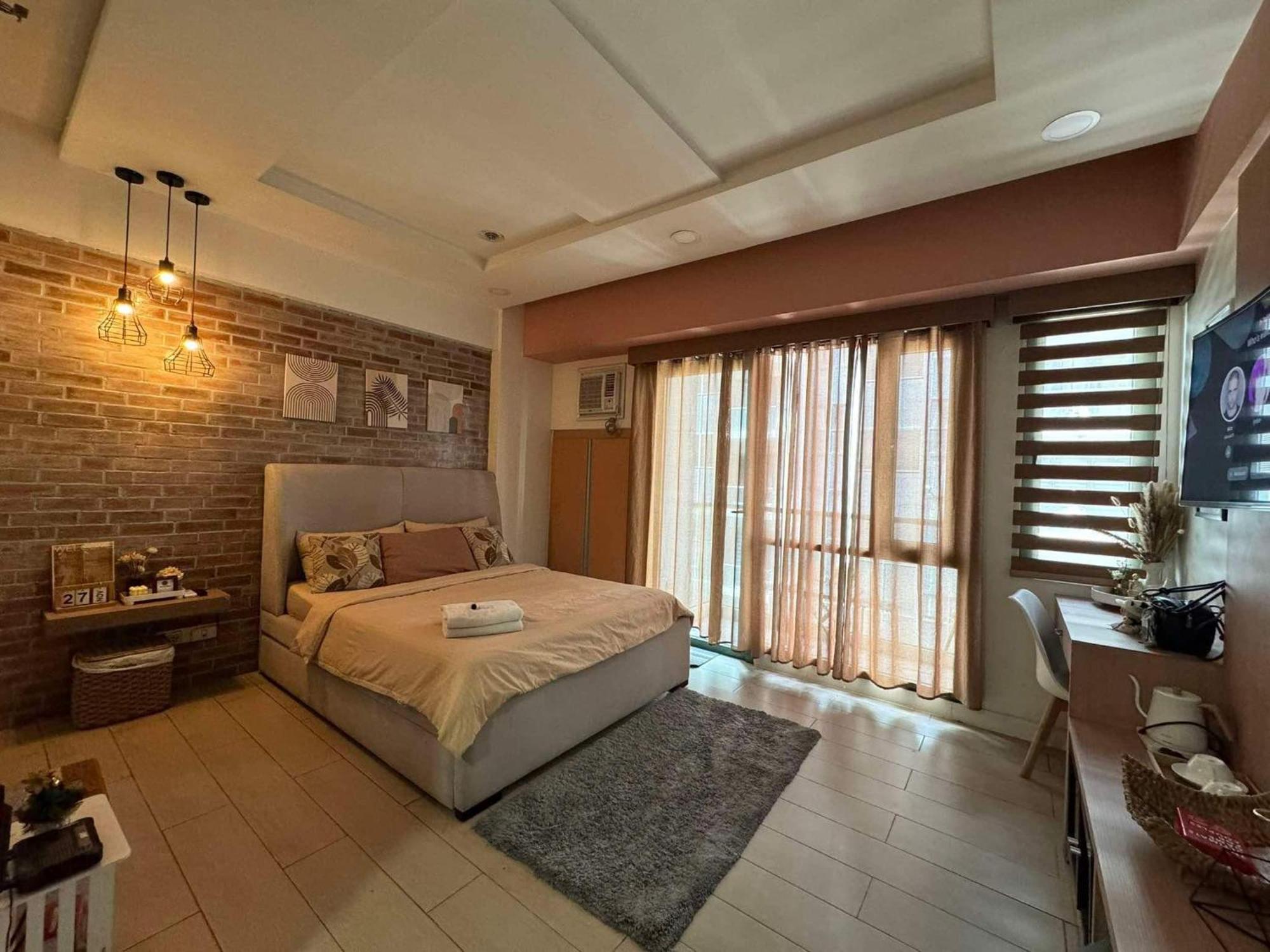 Lovely Unit With Free Wi-Fi & Netflix I Across Naia T3 Airport Manila Kültér fotó